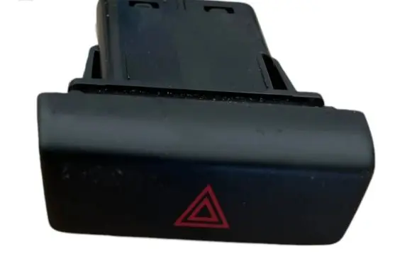 Mazda CX-3 Hazard light switch DA6A664H0 K0021 5058T1