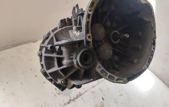 Nissan Primastar Manual 6 speed gearbox PF6010
