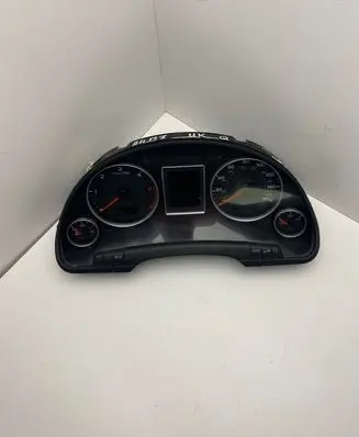 Audi A4 S4 B7 8E 8H Speedometer (instrument cluster) 8E0920983A 8476000040 0263626228