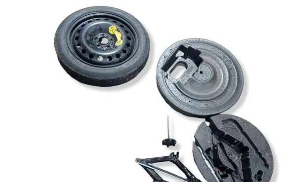 Volvo V70 R17 spare wheel 30683026