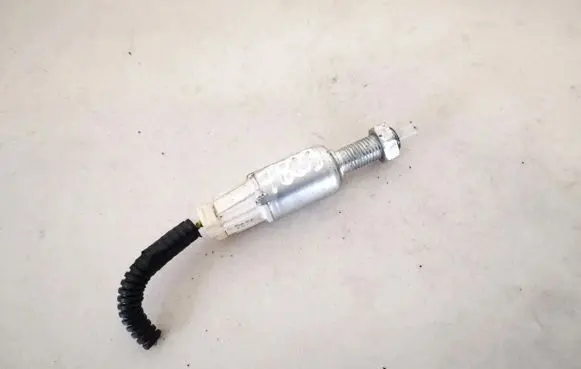Lexus IS 220D-250-350 Brake pedal sensor switch