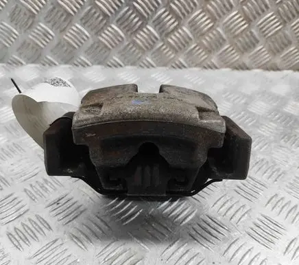BMW X5 F15 Rear brake caliper 6776790