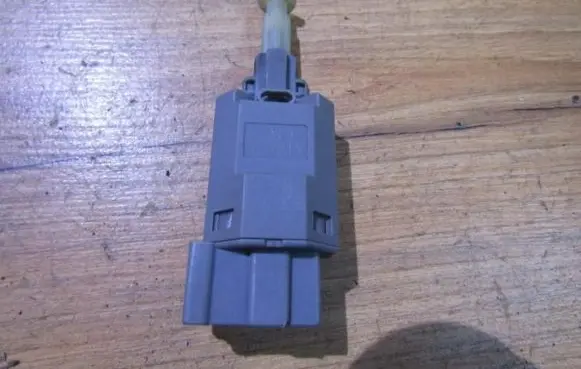 Mazda 323 F Brake pedal sensor switch ga2c6649y