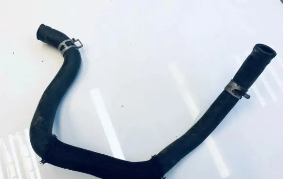 Toyota Avensis T250 Engine coolant pipe/hose