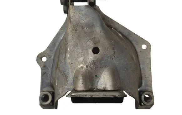 Porsche Macan (95B) Engine mounting bracket 8K0399059D