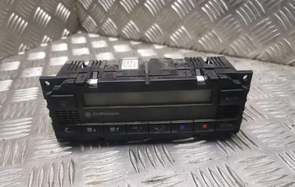 Volkswagen PASSAT B5.5 Climate control unit 3B1907044H
