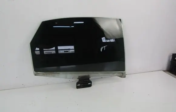 Audi A4 S4 B6 8E 8H Rear door window glass 