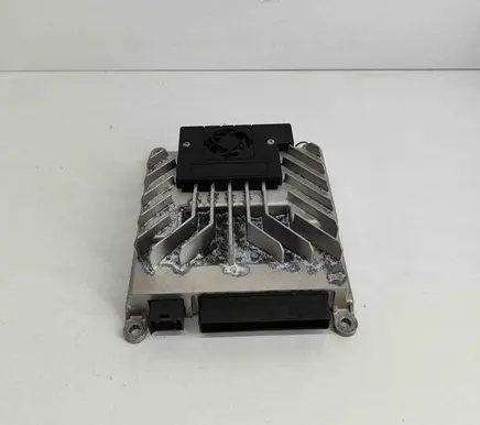 Aston Martin DB11 Sound amplifier A0939020000 KY6318C808AC