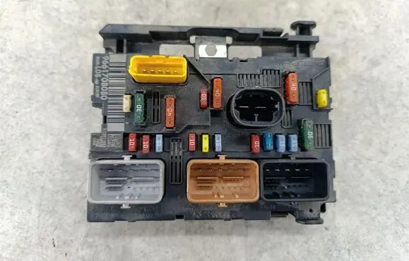Citroen C4 Grand Picasso BSM Control unit 9661708080