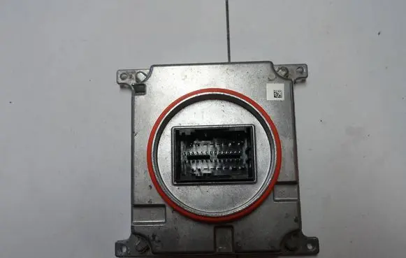 Volkswagen Golf Sportsvan LED ballast control module 7P5941572A