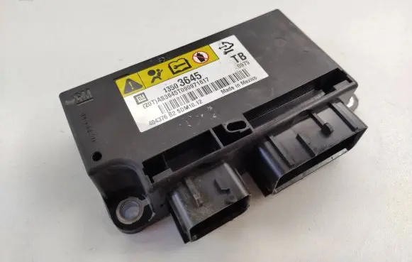Opel Insignia A Airbag control unit/module 13503645