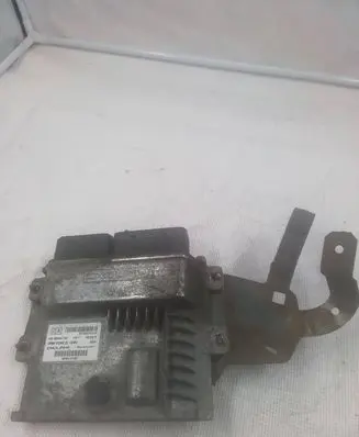 Peugeot Boxer Engine control unit/module 9809447780 28535913 9692274180