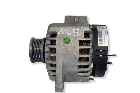 Opel Zafira B Generator/alternator 1022118640
