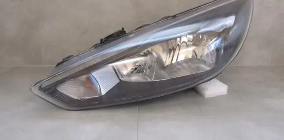 Ford Focus Headlight/headlamp F1EB-13W030