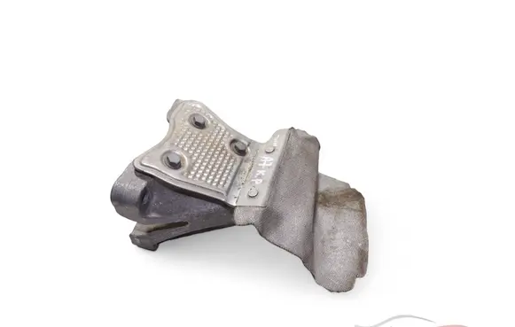 Audi A7 S7 4G Engine mounting bracket 8K0199307B