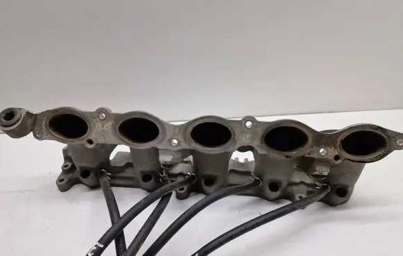 Volvo S60 Intake manifold 31293932