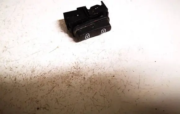 Volvo XC70 Central locking switch button 97398011