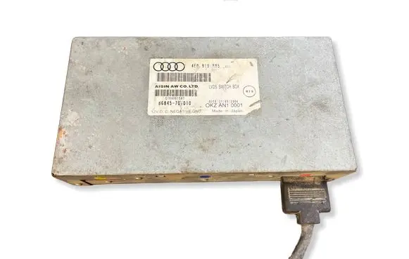 Audi A6 S6 C6 4F GPS navigation control unit/module 4E0919895