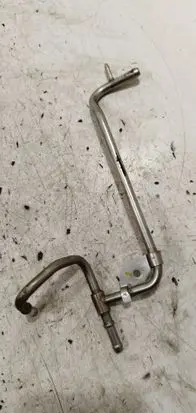 Volkswagen Tiguan Fuel line pipe 03L201360