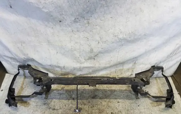 Mercedes-Benz C W204 Radiator support slam panel