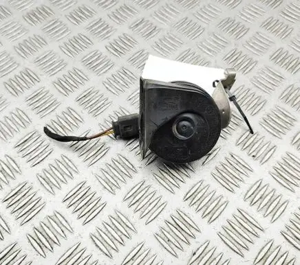 Mercedes-Benz GLA H247 Horn signal A2475403306