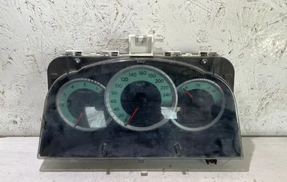 Toyota Corolla Verso AR10 Speedometer (instrument cluster) 838000F091