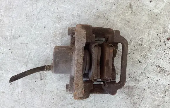 Rear brake caliper