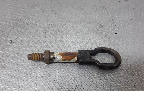 Ford Mondeo MK IV Towing hook eye 