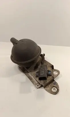 Audi Q7 4L Turbo system vacuum part 037906283D