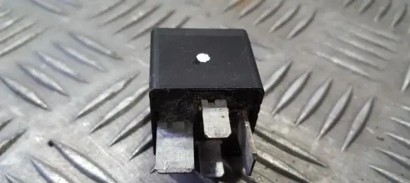 Renault Scenic II - Grand scenic II Other relay 7700821864