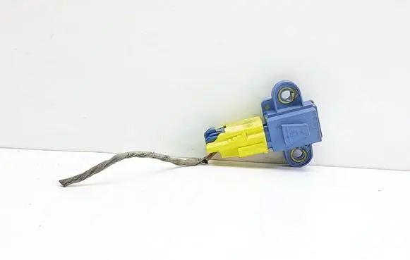 Volkswagen PASSAT B6 Airbag deployment crash/impact sensor 1K0955557A