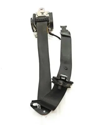 Opel Zafira C Front seatbelt 620611500 008R000