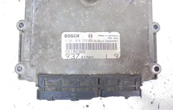 Alfa Romeo 147 Engine control unit/module ECU 55185365