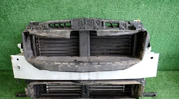 Ford Kuga III Intercooler air guide/duct channel 