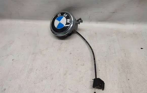 BMW 6 E63 E64 Manufacturers badge/model letters 7061327