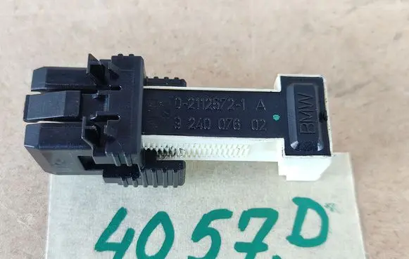 BMW 4 F32 F33 Brake pedal sensor switch 9240076 61319240076