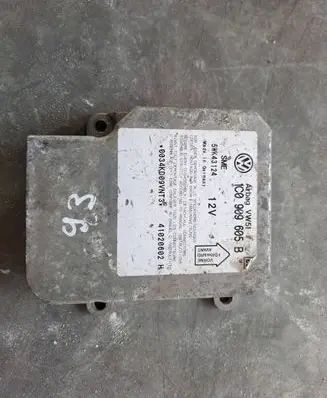 Volkswagen PASSAT B5.5 Airbag control unit/module 1C0909605B 5WK43124 41020602
