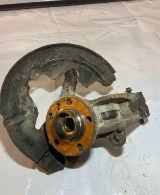 Front wheel hub spindle knuckle
