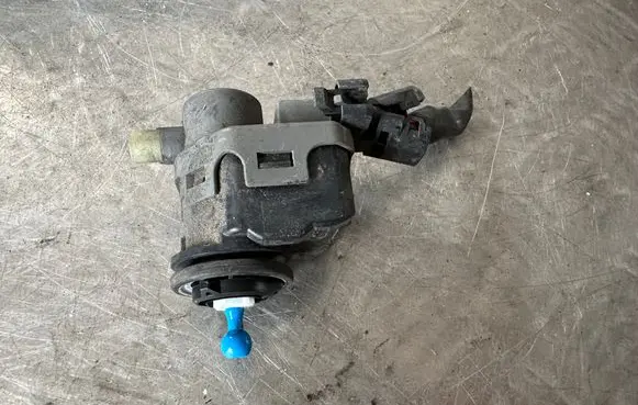 Nissan Qashqai Headlight level adjustment motor 7700420737
