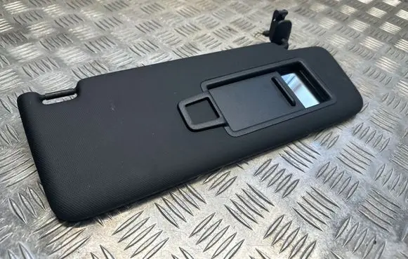 Sun visor
