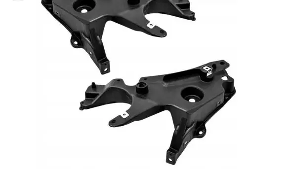 Volvo S90, V90 Fender mounting bracket 31447897
