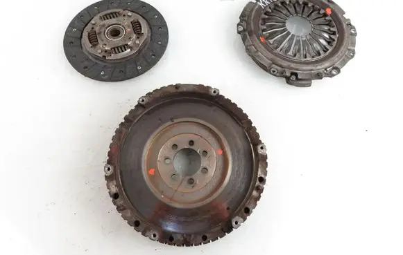 Nissan Almera N16 Flywheel 194757