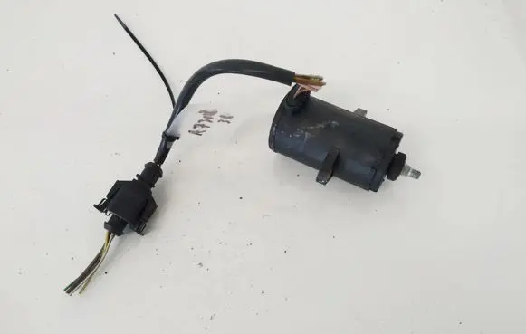 Volkswagen PASSAT B4 Accelerator throttle pedal 0205001037