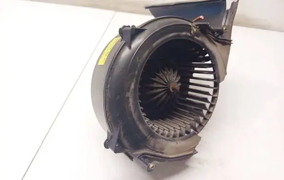 Opel Zafira A Heater fan/blower 90437893