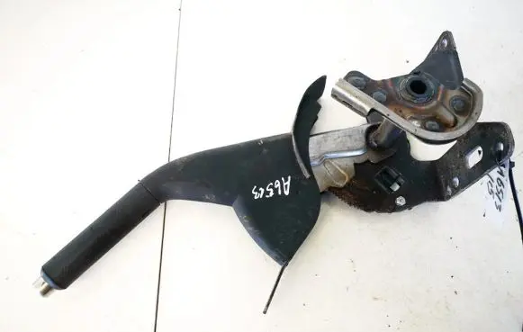 Handbrake/parking brake lever assembly