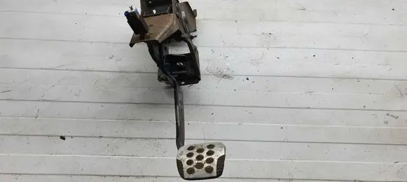 Clutch pedal