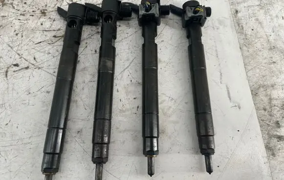 Chevrolet Captiva Fuel injectors set 28264951 25183186 1P16118K6A