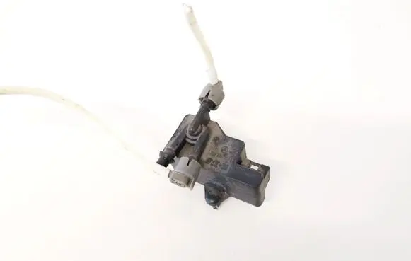 Mercedes-Benz C W202 Turbo solenoid valve 2028000578 202.8000.578