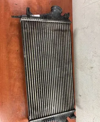 Opel Insignia A Intercooler radiator 13241751 P1831002