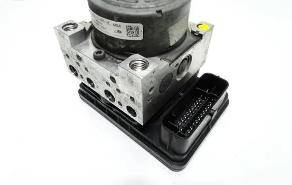 Ford B-MAX ABS Pump D1B12C405AE D1B12C013BC
